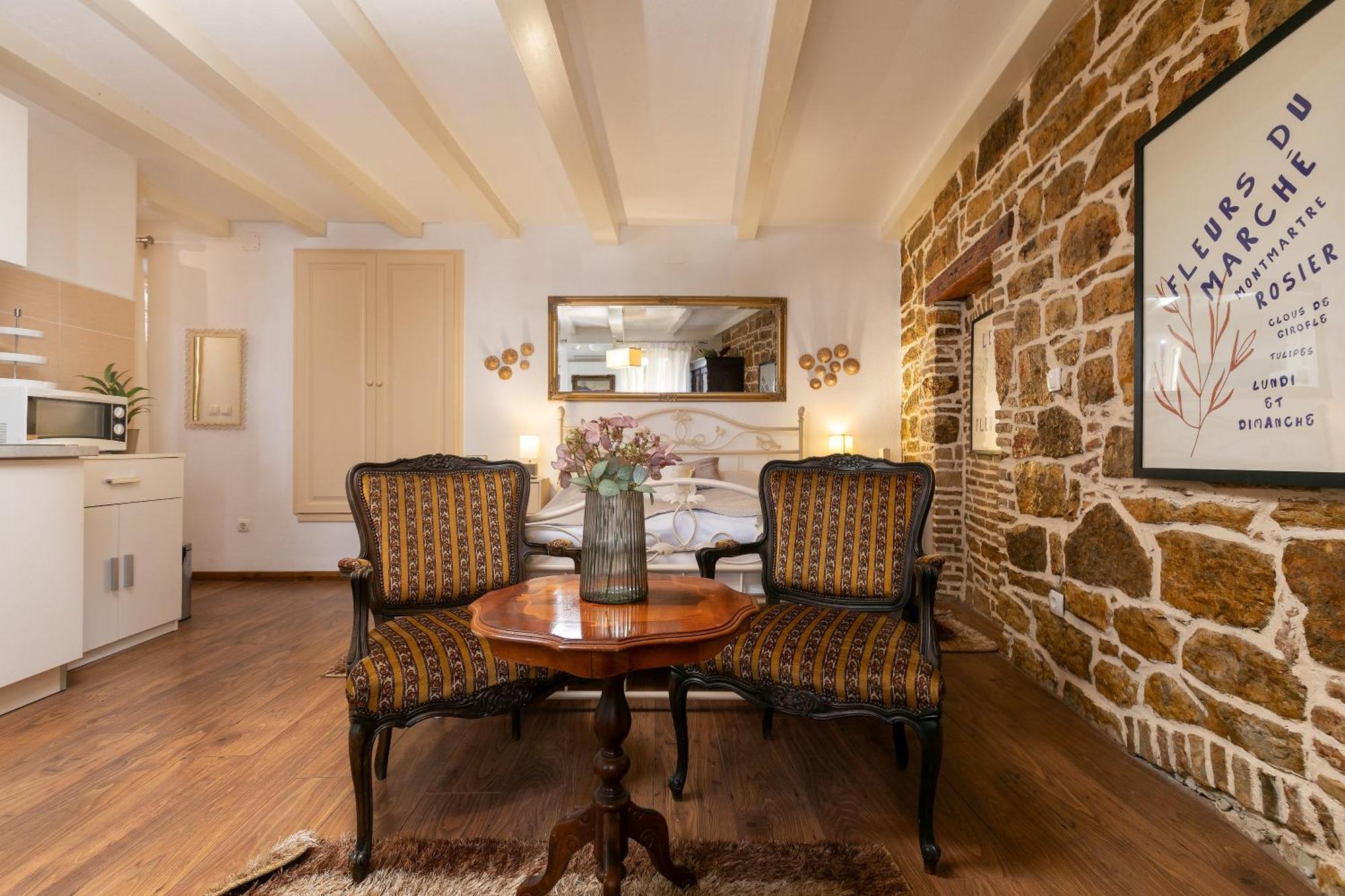 Duplex Apartment Camelia In Charming Old Town Rovinj Exterior photo